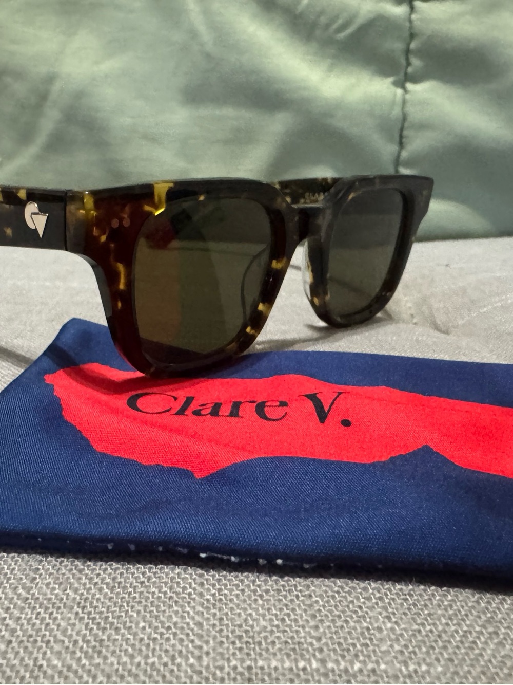 Clare V James sunglasses - Picture 6 of 6